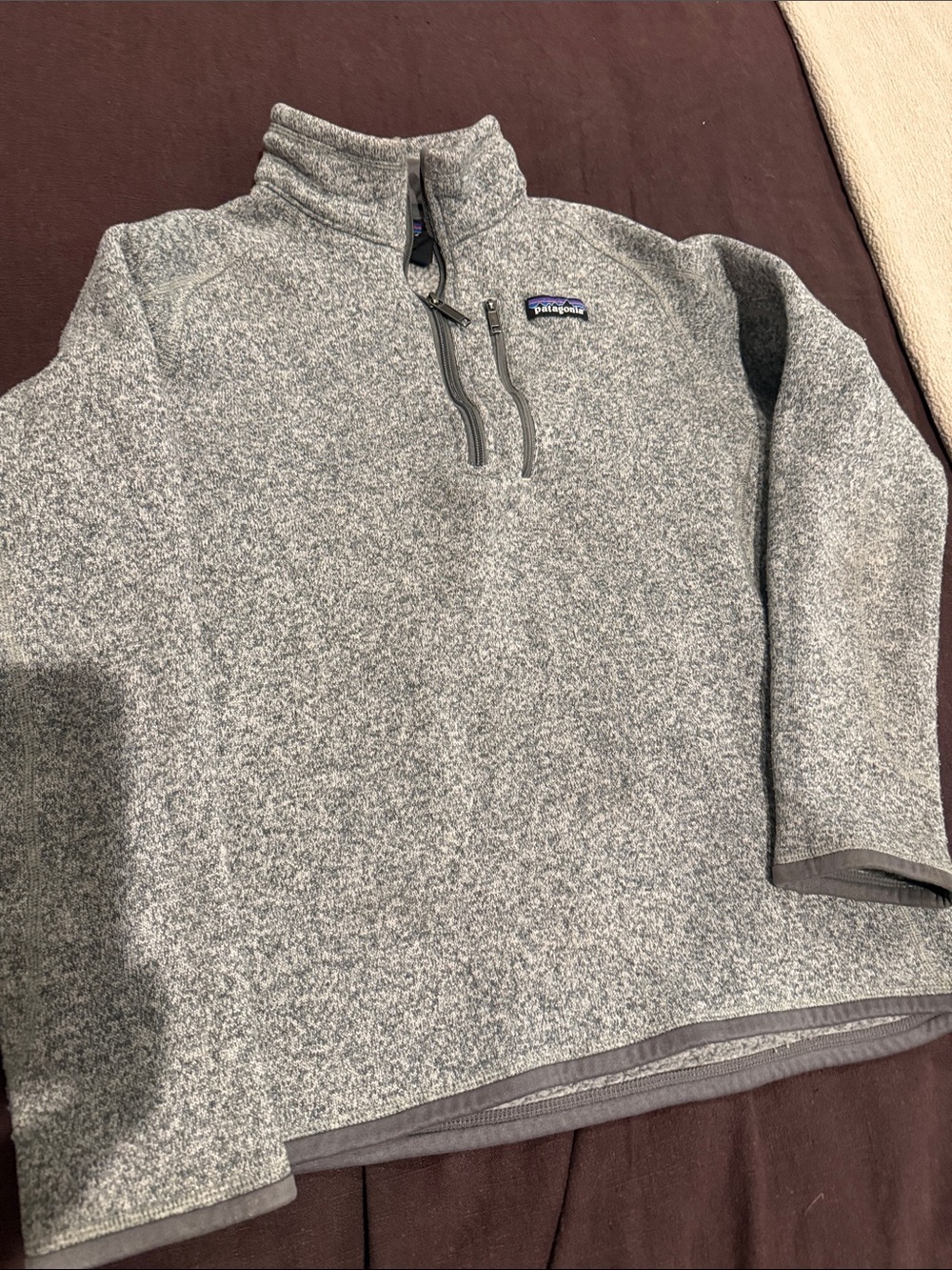 Patagonia women’s  Heather Gray Quarter-Zip Fleece Pullover women’s medium.